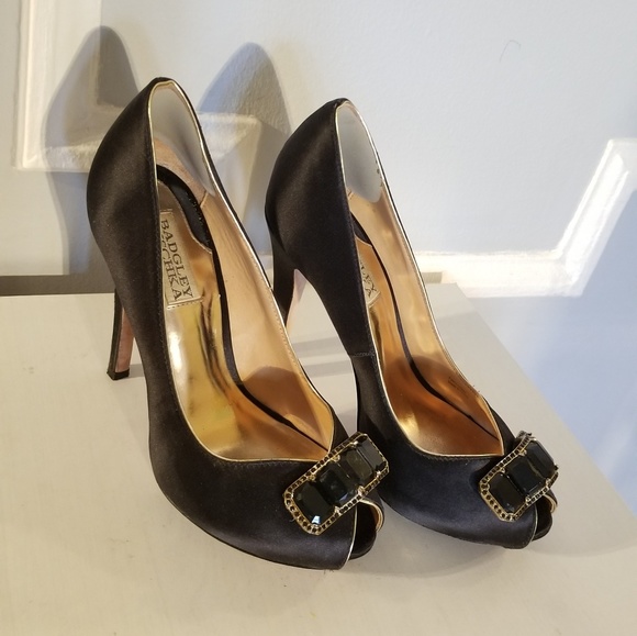 Stunning Black Peep Toe Heels - Badgley Mischka - Picture 1 of 4